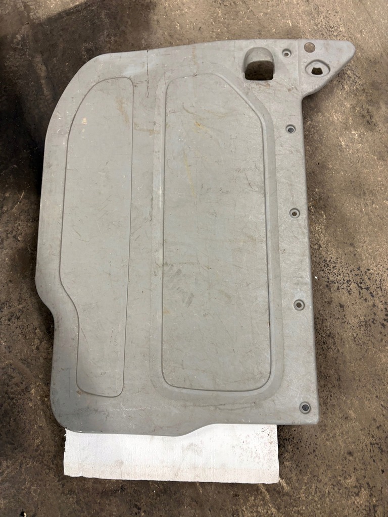 фото №1, Обшивка дверь раздвижных trafic ii 7700313081