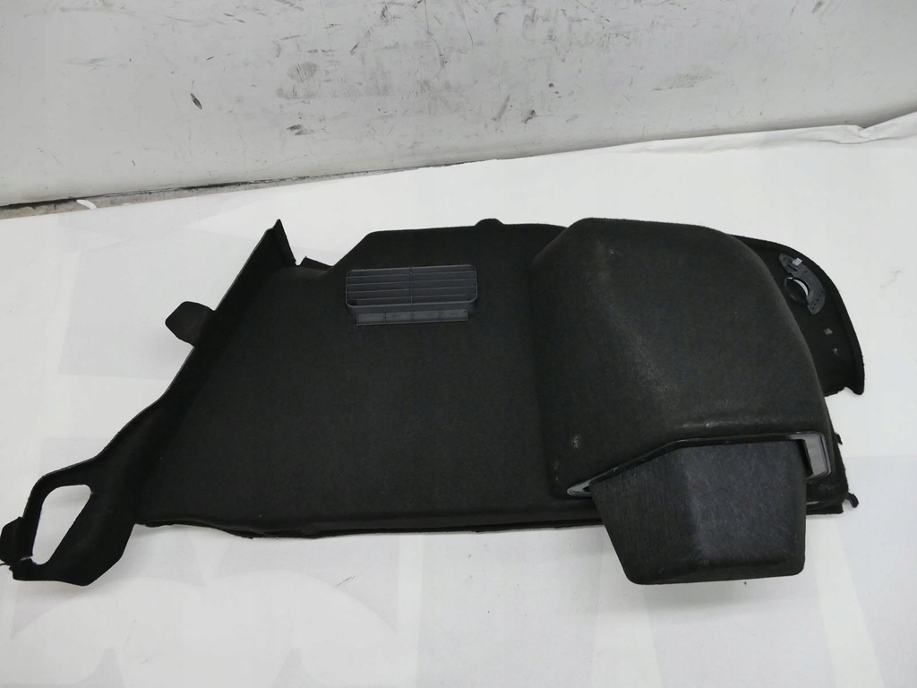 фото №7, Audi a4 b6 s-line sedan обшивка багажника левый задняя