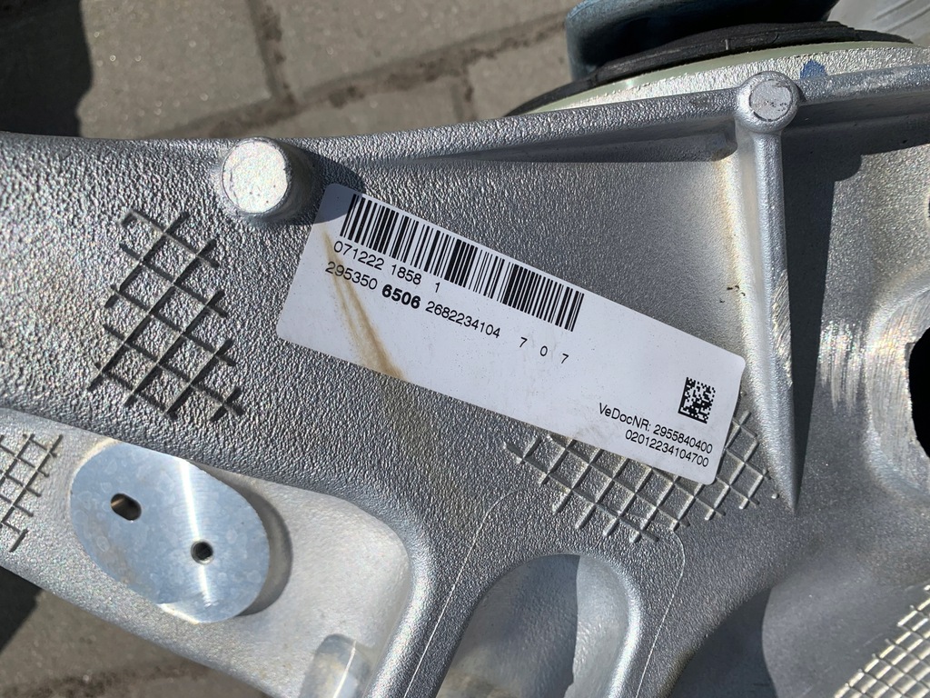 фото №5, Mercedes eqe eqs подрамник подрамник задние a2973521500