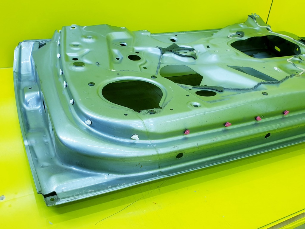 фото №9, Двері обшивка audi a4 b7 правий перед ly7g