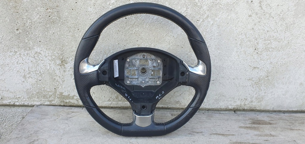 фото №1, Воздуховод кожа хром peugeot rcz 96749131vv