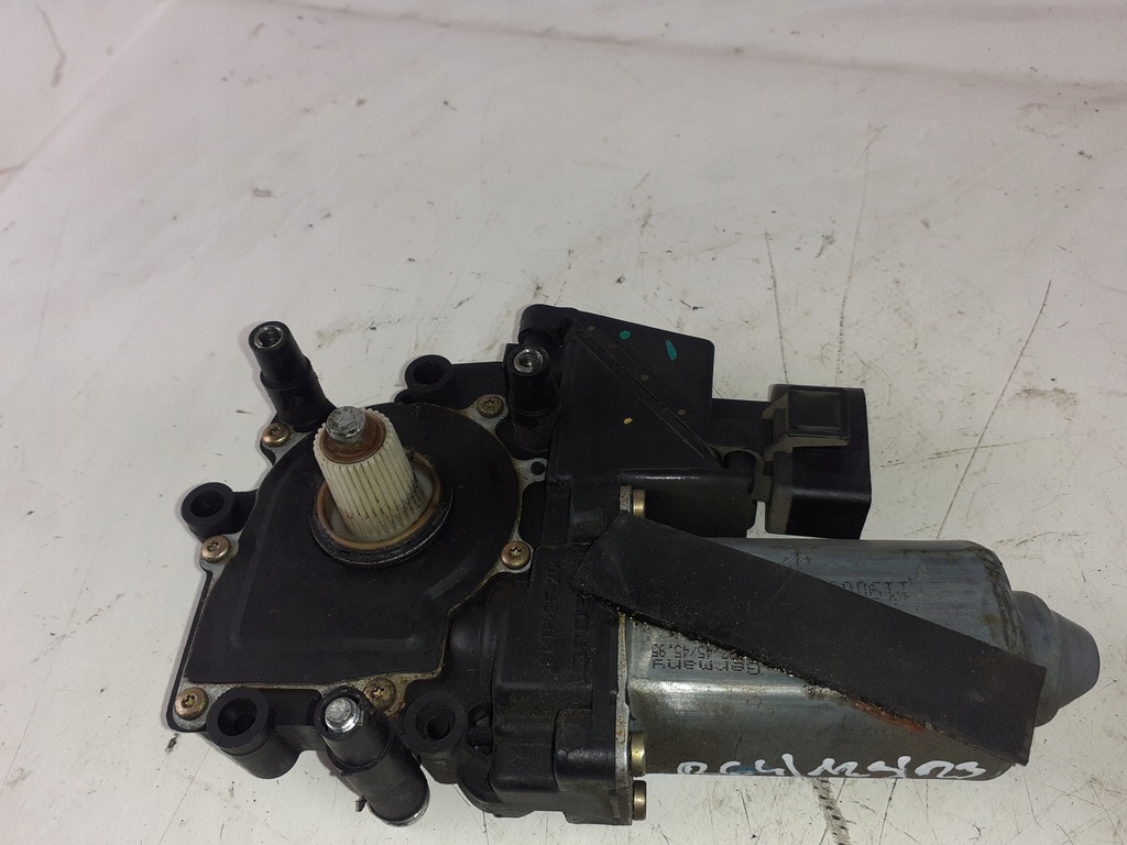 фото №9, Audi a8 d2 моторчик скло двері правий перед