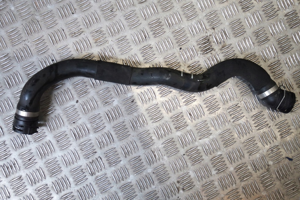 Купити Шланг труба води bmw x5 g05 8689256