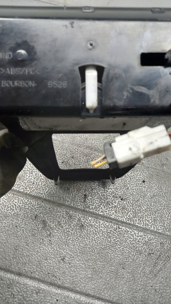 фото №4, Рамка toyota avensis t25 04r kombi