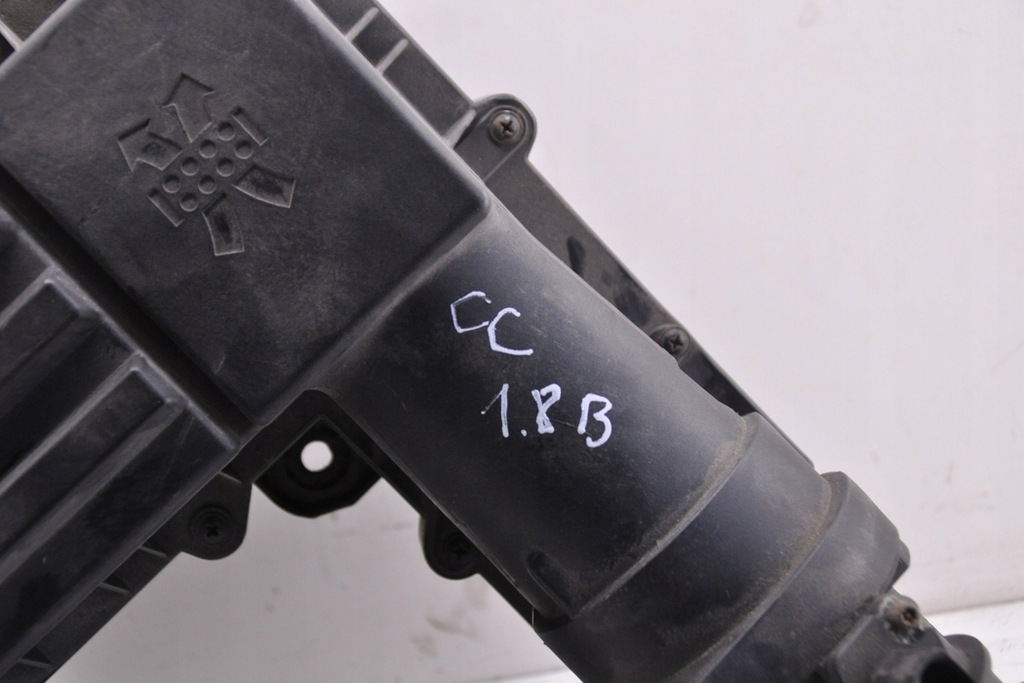 фото №8, Корпус фильтра воздуха vw passat cc 357 1k0129607 1.8l бензиновый 118kw
