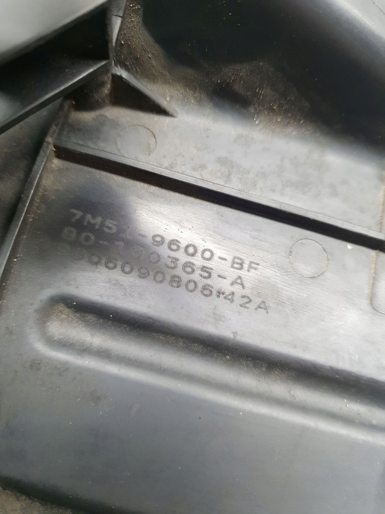 фото №9, Ford kuga mk1 08-12 2.0 tdci корпус фільтра повітря 7m51-9600-bf