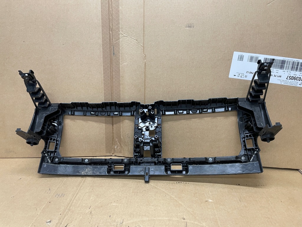 фото №8, Bmw 4 g26 кронштейн поперечина передній повітропровід впуск повітря 187156-10