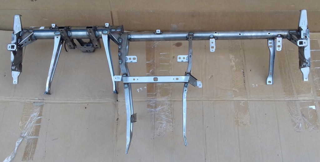 фото №1, Volvo xc40 каркас консоли