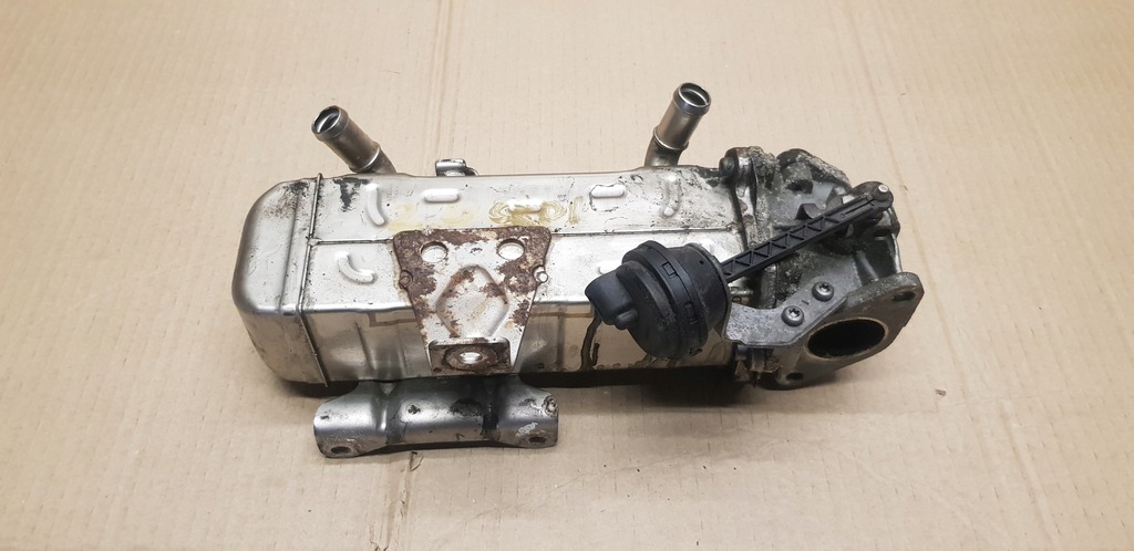 фото №1, Hyundai tucson iii 2.0 crdi радиатор выхлопных газов