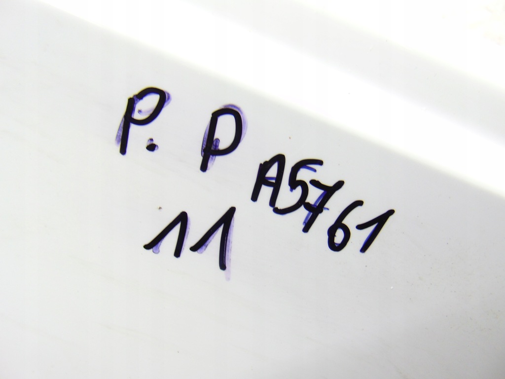 фото №15, Крыло правый перед передний vw scirocco iii 08-14r цвет lb9a