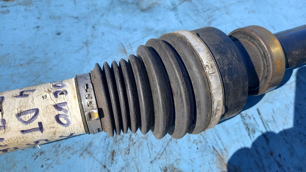 фото №4, Привідний вал права volvo xc60 2.4 d5 бі-турбо