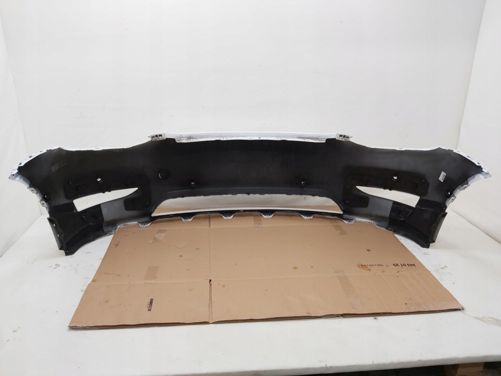 Бампер перед передній tesla model y 1540100-00-b pdc Зі Шроту