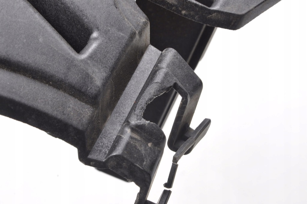 фото №6, Volvo xc60 ii напрямна бампера лівий перед передній 32234931