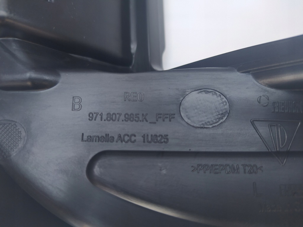 фото №8, Решётка радиатора решётка бампера левая - porsche panamera 971