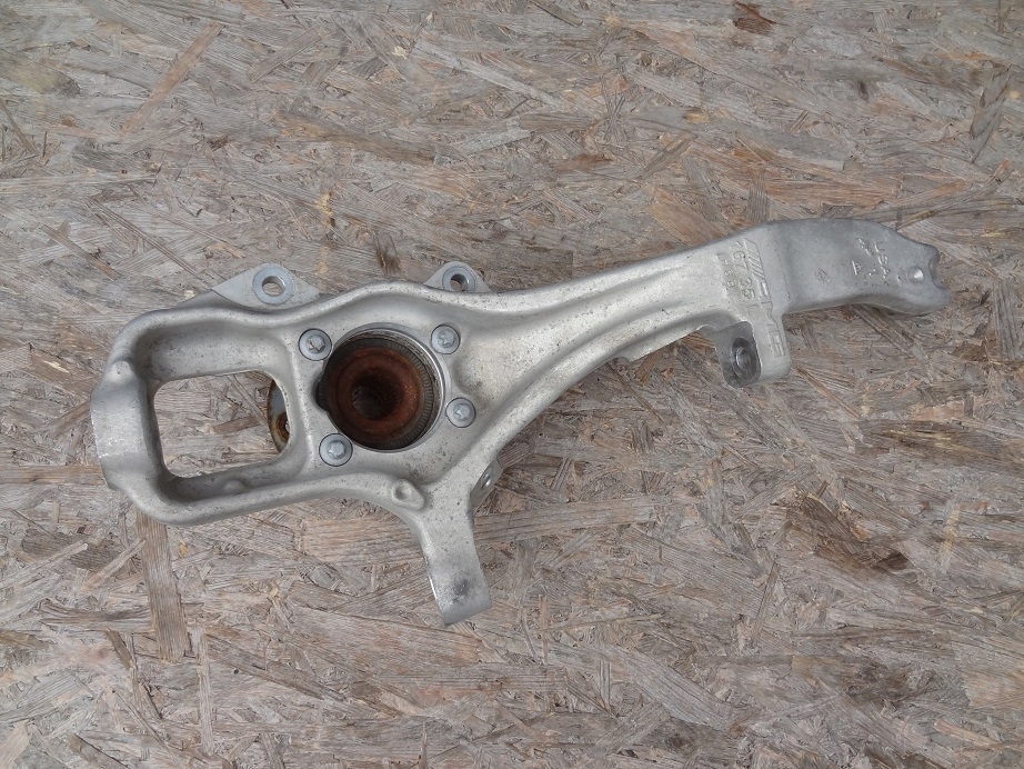 фото №1, Левая поворотный кулак перед 16735l mercedes gle w167 amg