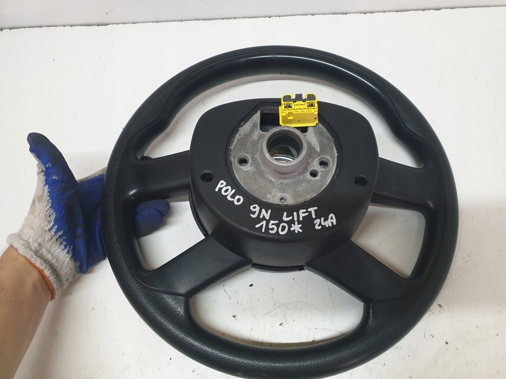 фото №7, Воздуховод подушка безопасности vw polo 9n lift