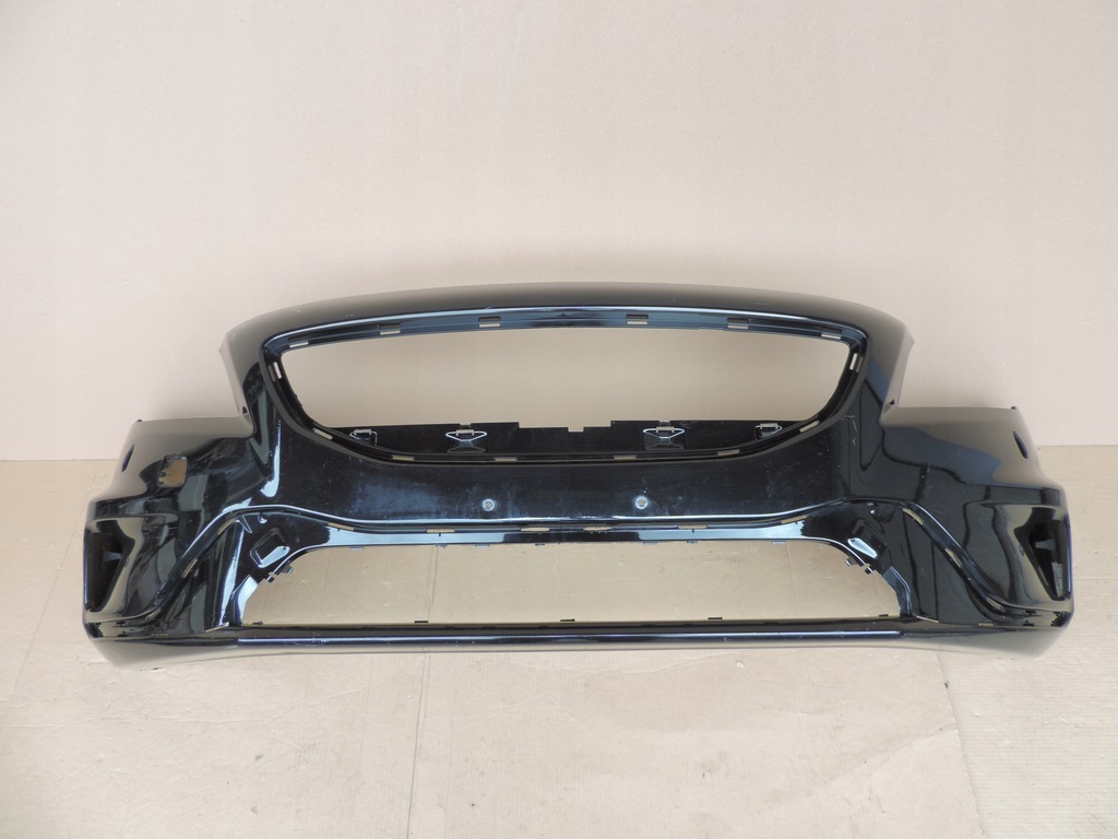 фото №1, Volvo v40 ii r-design 2012 2013 2014 передний бампер