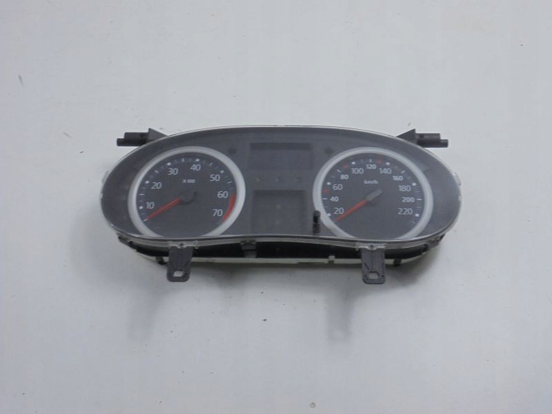 Купити Clio 2 панель приборів рестайлінг  1.2b 8200276531 a