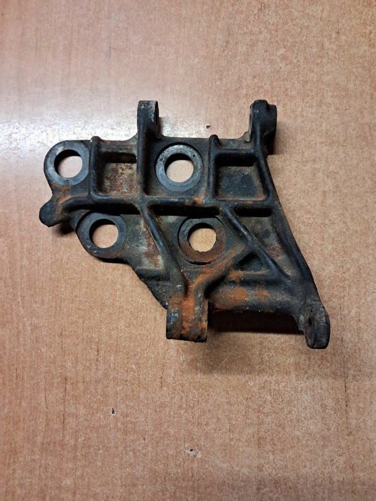 Купить Кронштейн генератора mercedes w123 2,0 1151550735