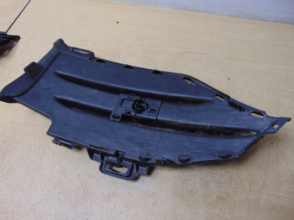 Решітка w бампер mercedes glc w253 права Недорого