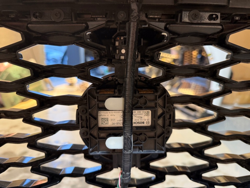 фото №6, Бампер передний jaguar xf x260 lift