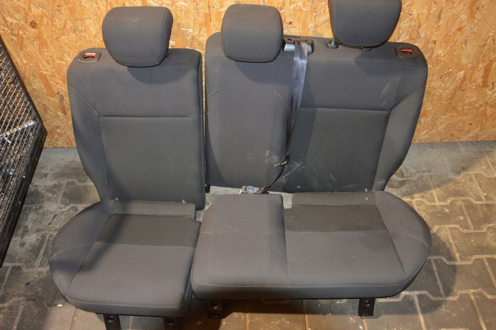 фото №1, Ford focus mk3 kombi заднє сидіння задня