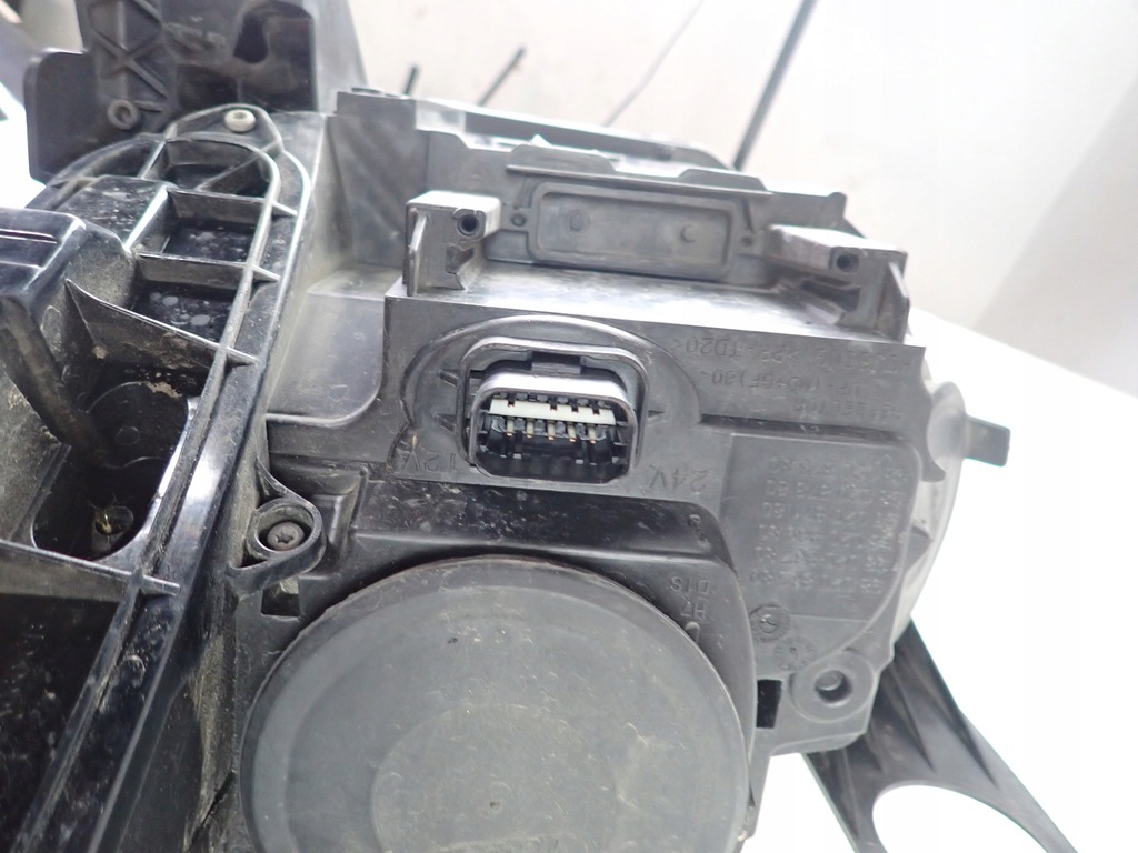 фото №6, Лампа передняя правая правый перед led citroen ds5 hybrid europa 9802086580