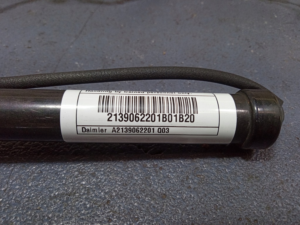 фото №4, Mercedes cls w257 патрон піротехнічний лівий