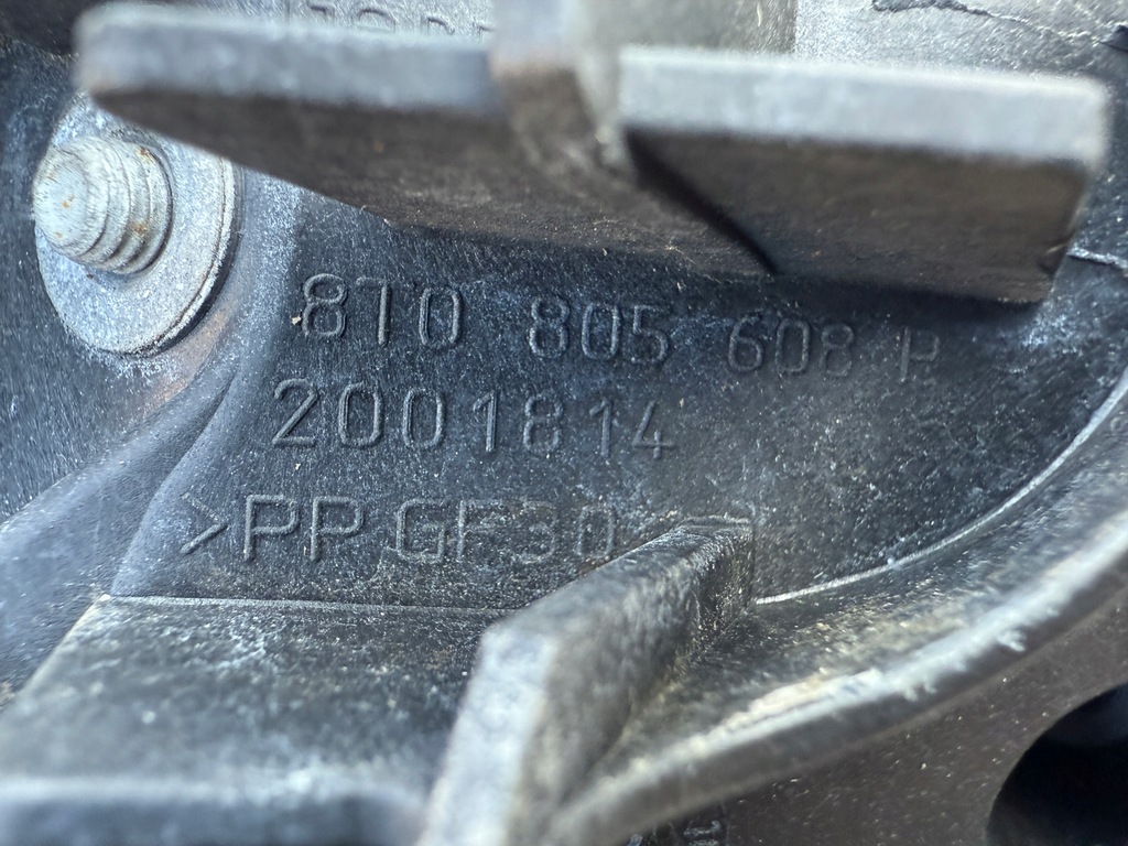 фото №8, Audi a5 8t направляющая кронштейн лампы правая 8t0805608 + датчик ударный