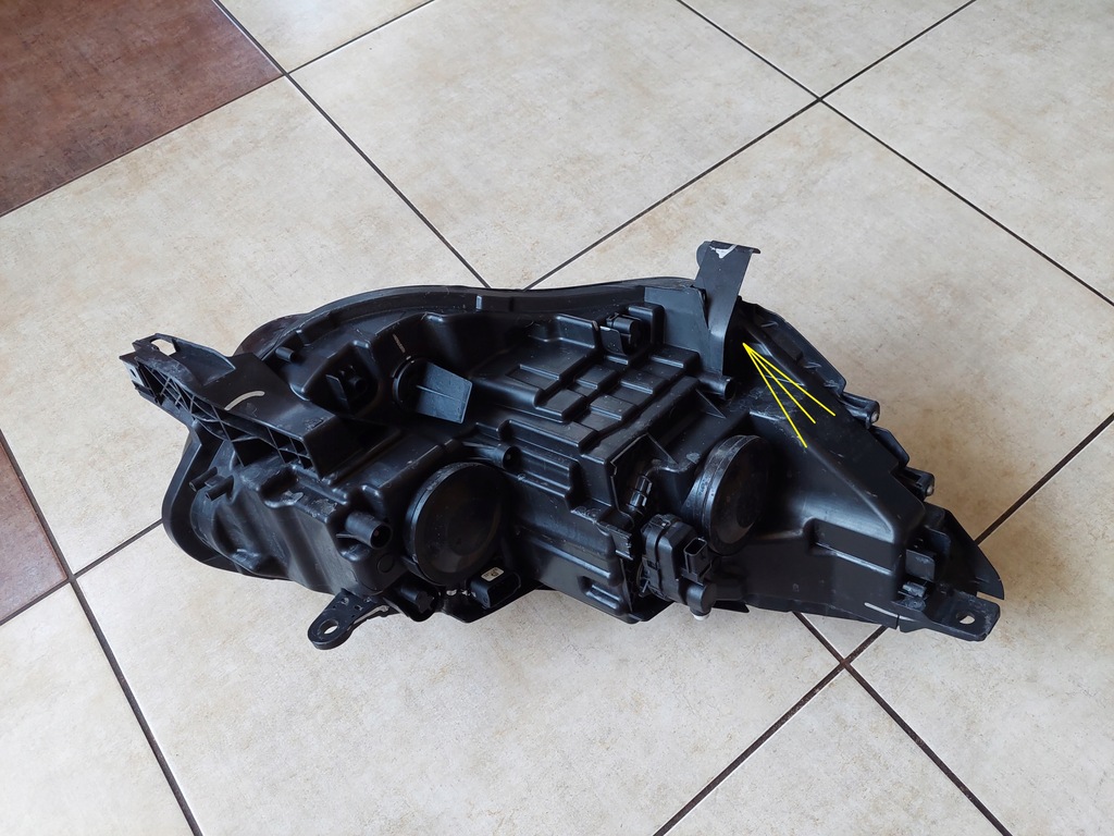 фото №9, Лампа левая - линза - led - renault scenic iv - lift