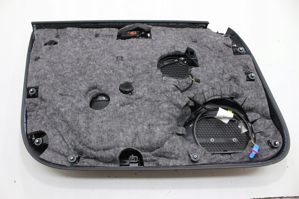 фото №7, Обшивка дверь правый перед audi a8 d4