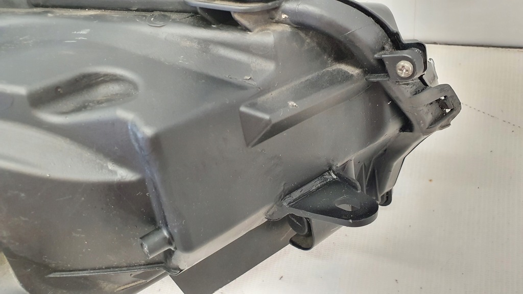 фото №12, Лампа перед левая lexus nx 300h led hb3 org europa