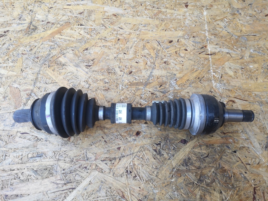 Купити Mercedes a-klasa w177 привідний вал лівий перед a1773302901 1.3 автоматична коробка передач 20tyskm