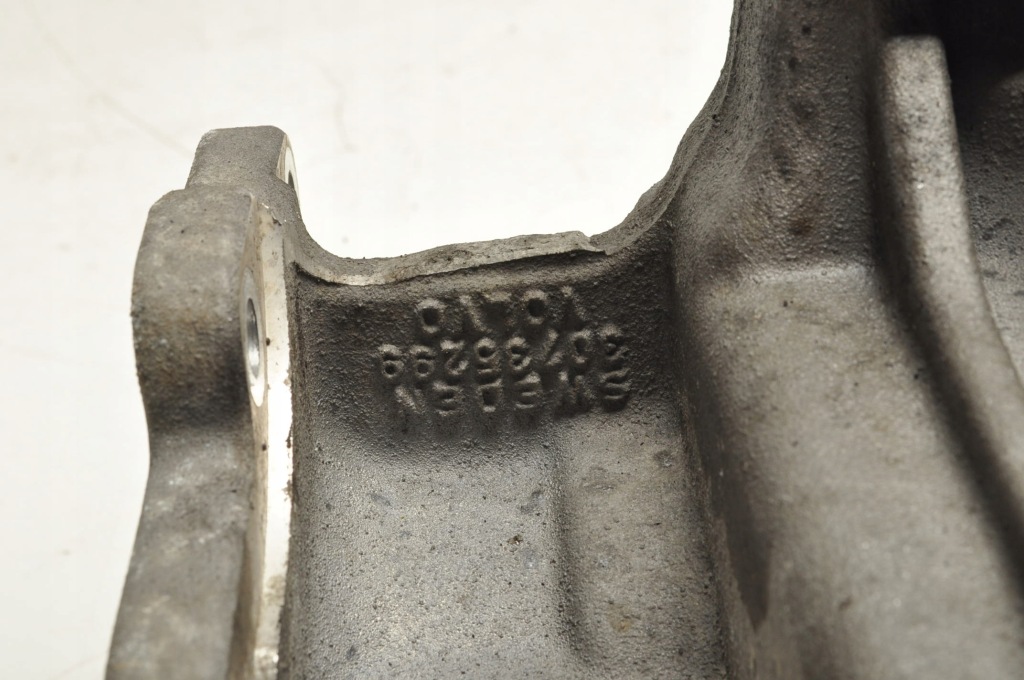 Volvo s60 v70 r 2.5 t 300 km редуктор трансмиссия угловая 30735299 30700027 Киев