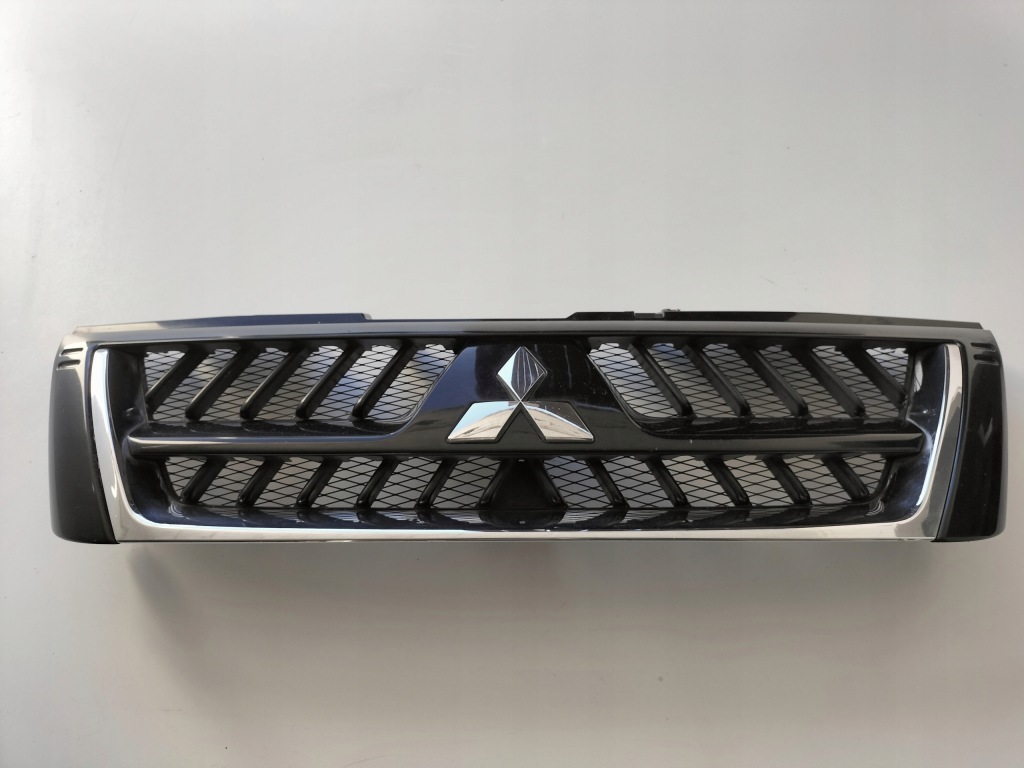 фото №1, Решётка радиатора решётка радиатора mitsubishi pajero iii 00-06