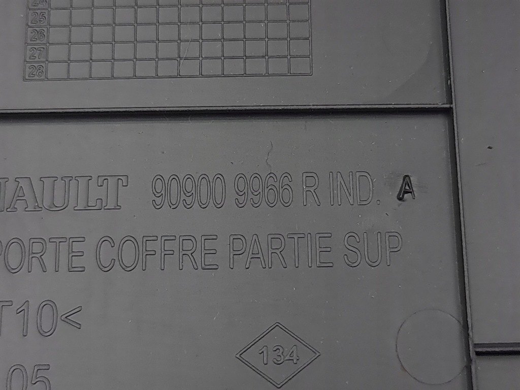 фото №9, Renault megane iv 2018 комплект обшивка / оббивка задній кришки багажника