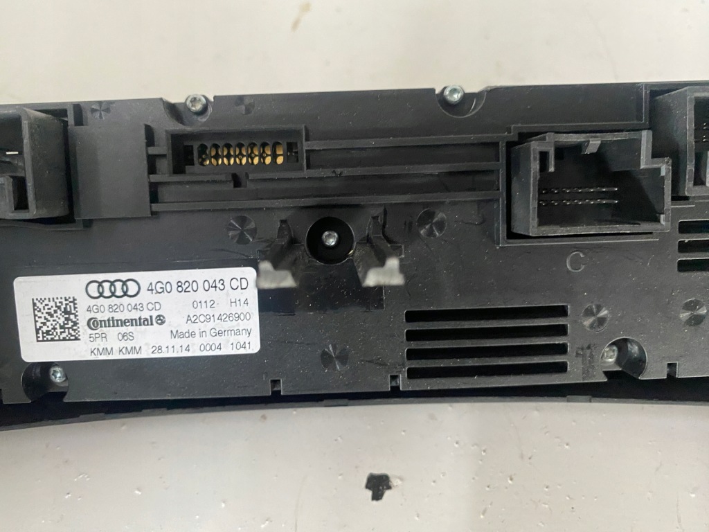 фото №10, Audi a6 c7 lift панель кондиционера 4g0820043cd