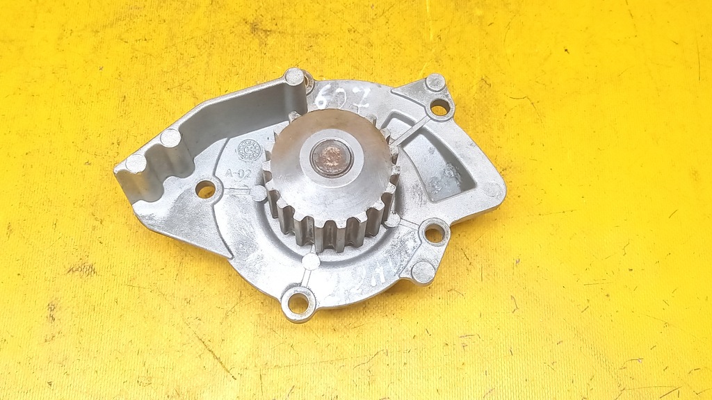 фото №1, Насос wody peugeot 607 2,2hdi 01-04r