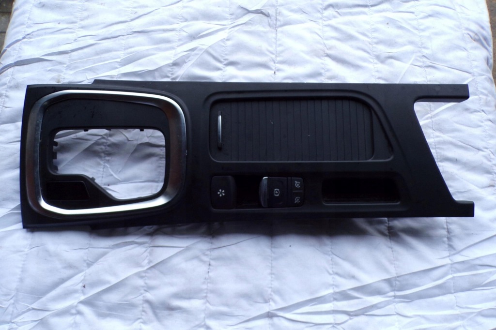 фото №8, Панель рамка туннель 969121990r renault megane iv