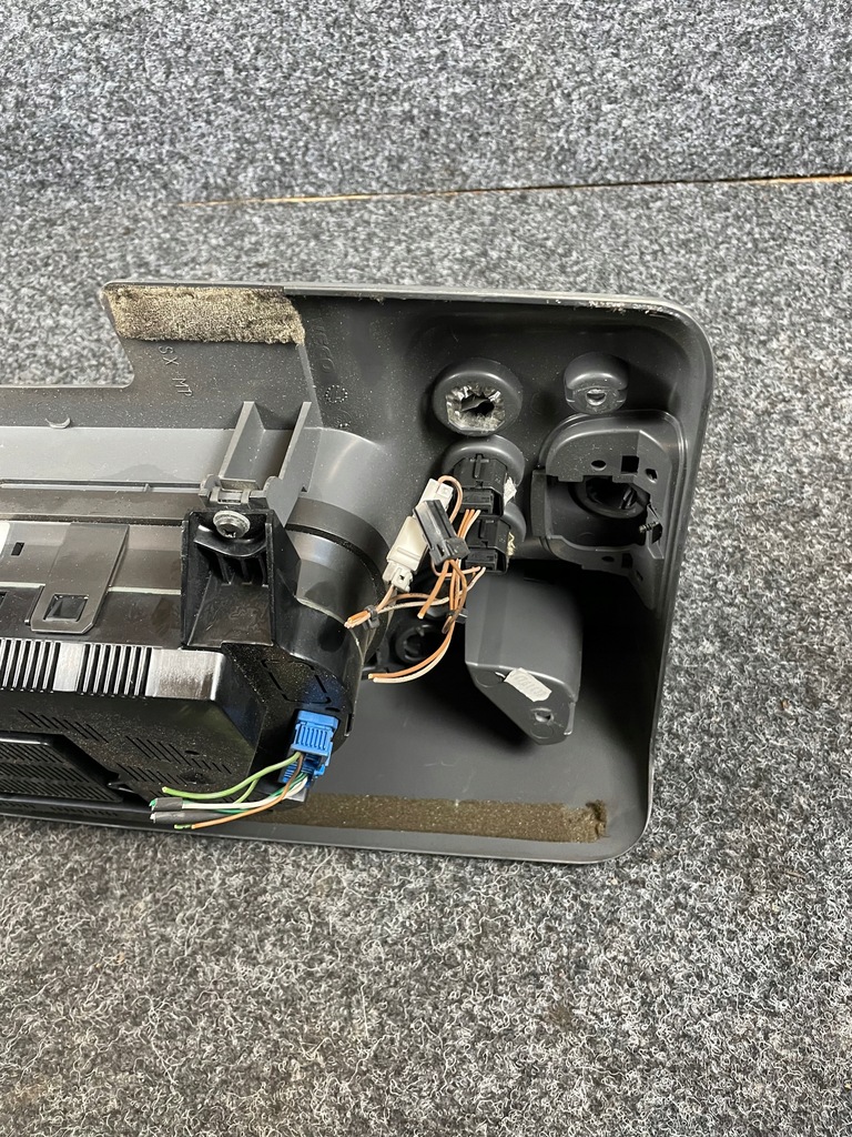 фото №11, Iveco eurocargo ii счетчик приборы панель рамка 504158813