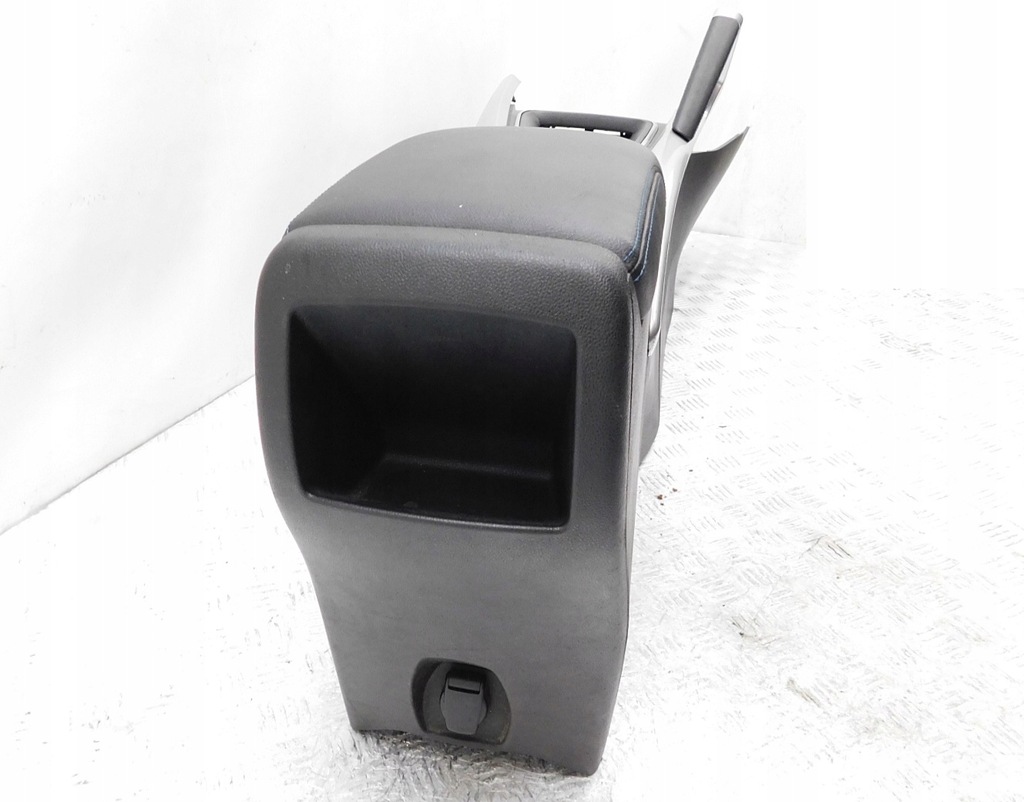 фото №8, Підлокітник шкіра тунель - renault kadjar 15-18 eu