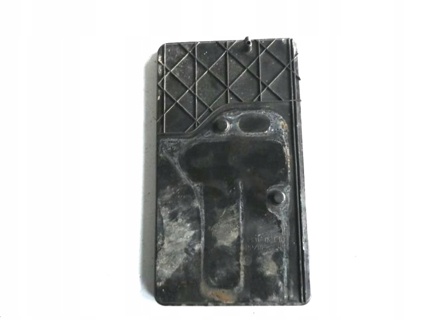 Купить Основание под аккумулятор toyota auris 1 2006-2012 год 74431-02140