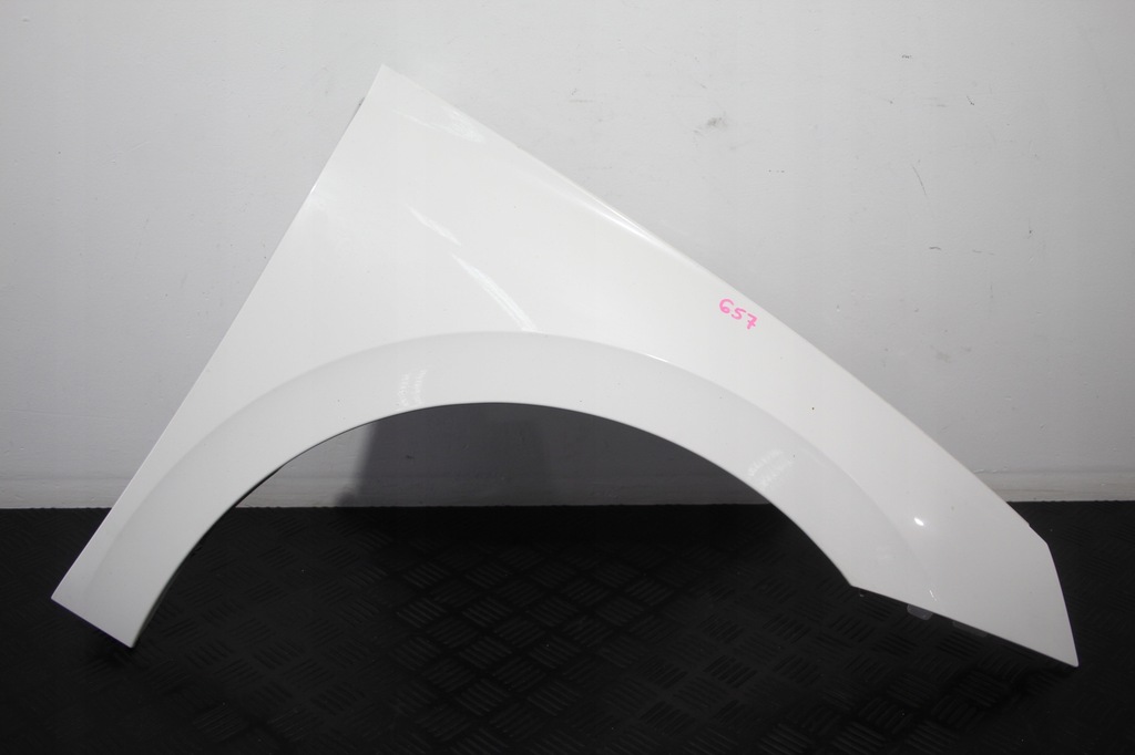 фото №1, Крыло правый перед передний skoda scala 657