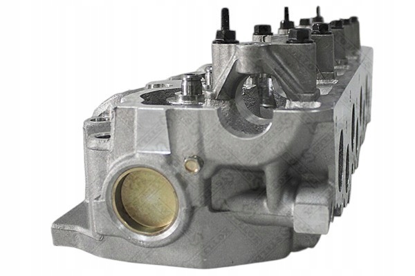 фото №11, Головка цилиндров mitsubishi montero pajero l300 2.5td 4d56 86