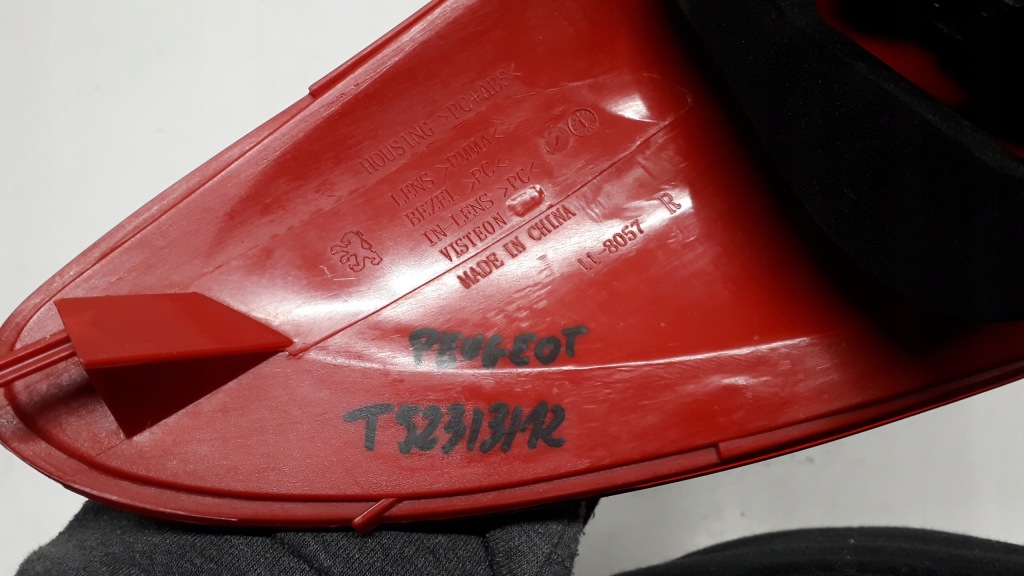 фото №4, Peugeot 206+ лампа правая задняя 9685618180