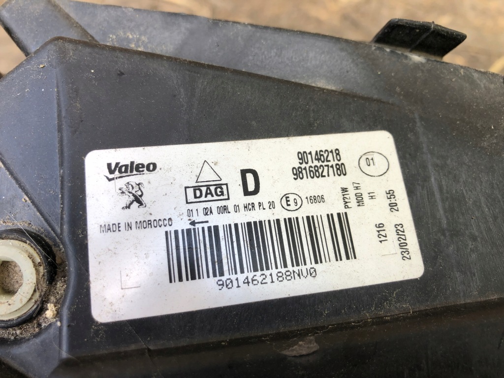 фото №2, Лампа peugeot rifter правая перед