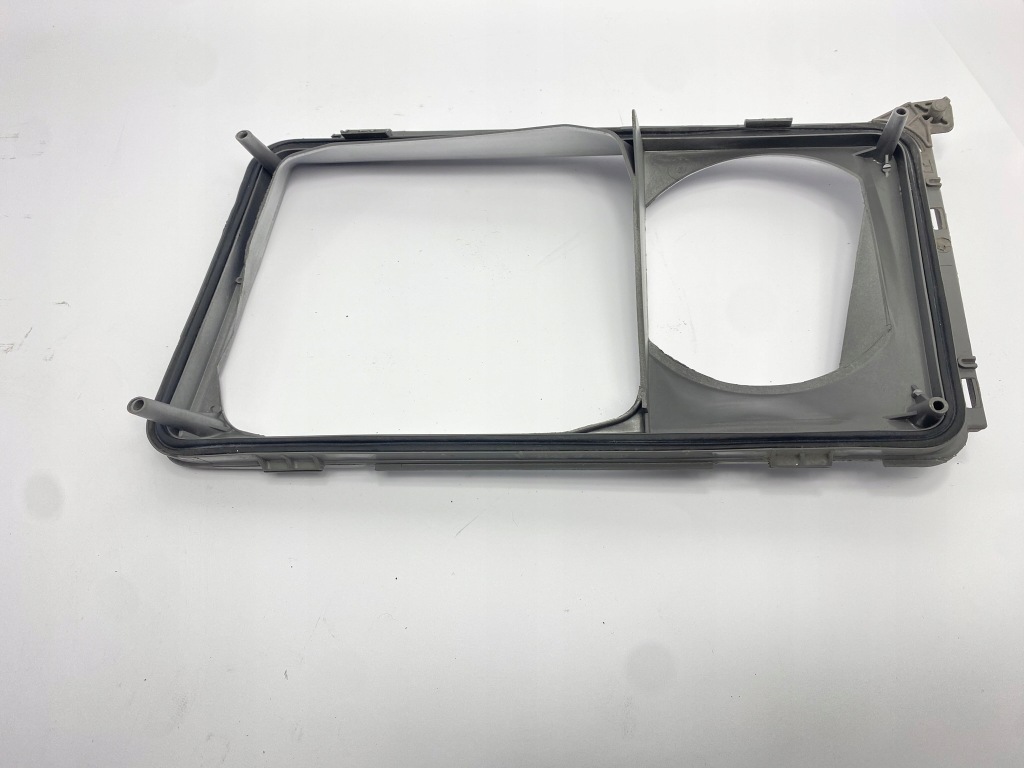 Рамка плафон фара перед передняя правая правый mercedes w124 hella с Разборки