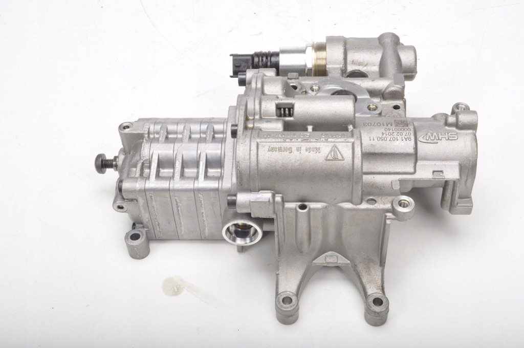 фото №7, Porsche 911 991 3.8 насос масла 9a110705011