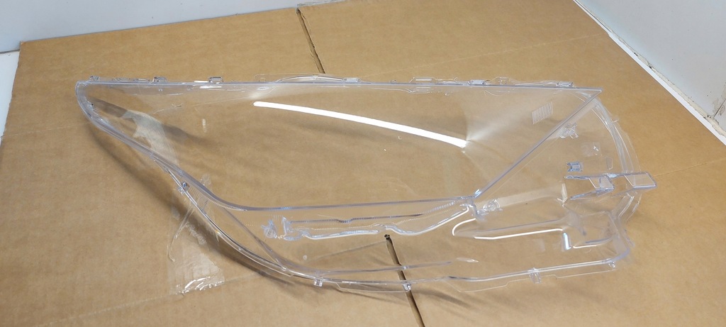 фото №1, Скло фари скло праве лампа toyota auris ii lift оригінал nowe