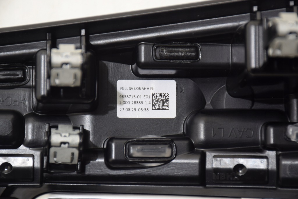 фото №10, Bmw x1 u11 x2 u10 2 u06 левая молдинг алюминиевая dekor панели консоли